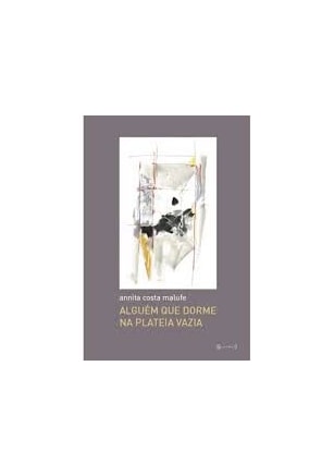 Alguém que dorme na plateia vazia