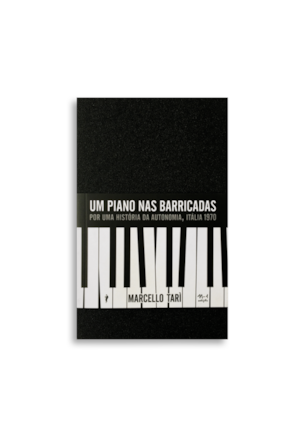 Um piano nas barricadas